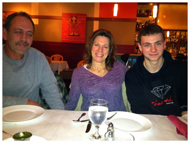 IMG_0338.JPG - Camera+ recipe?? effect: Vibrant? border: Thin White