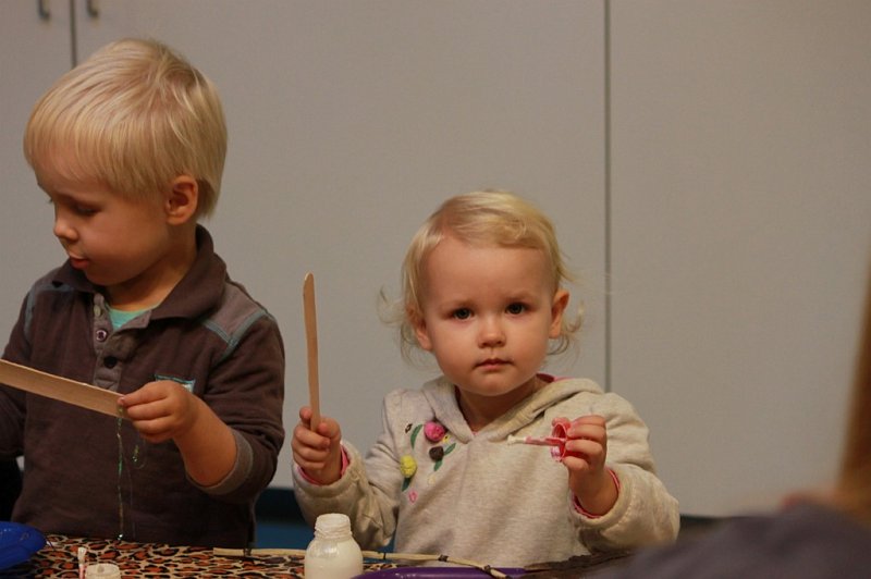 IMG_1129.JPG - Craft time!