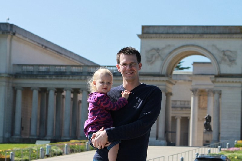 IMG_1243.JPG - Camille was ecstatic to see another San Francisco monument