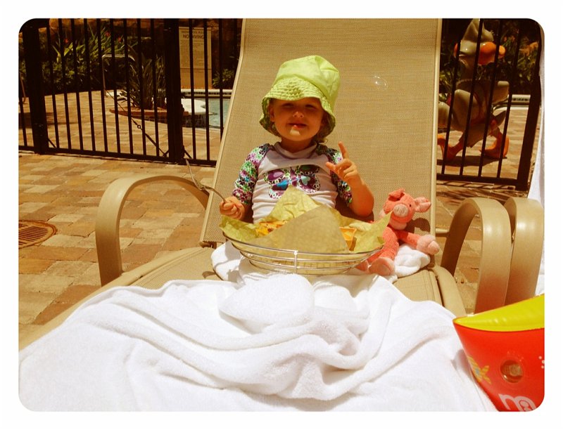 IMG_1147.JPG - Camera+ recipe?? effect: Sunkiss?d? border: Round White