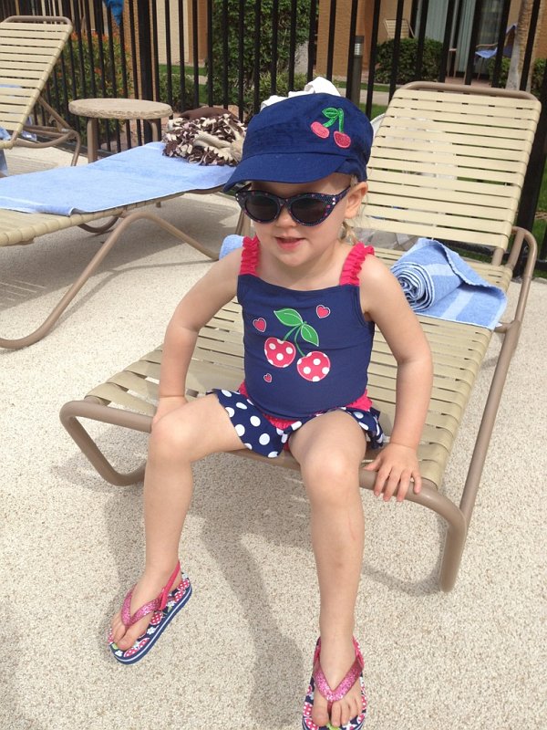 IMG_0534.JPG - Pool time!