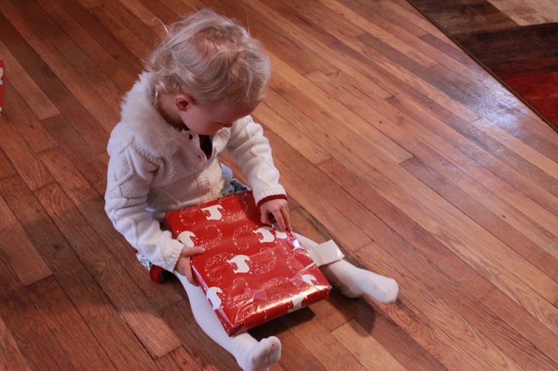 IMG_2361.JPG - Finally time to open presents!