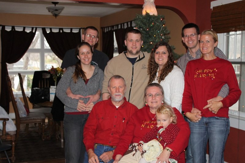 IMG_2457.JPG - Family shot!