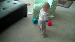 2010-08-01 VID00007 - Camille First Steps