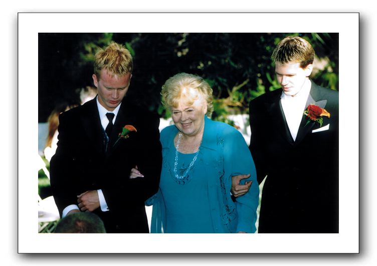 Ceremony05-grandma-gail